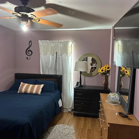 Colorful 3 Bedrooms Twin Home Near Center Filadélfia Exterior foto